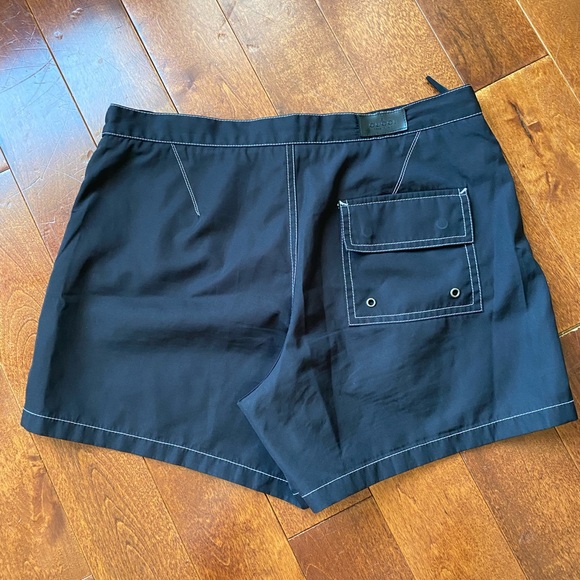 Gucci Women’s Swim Short IT40 - Picture 3 of 7